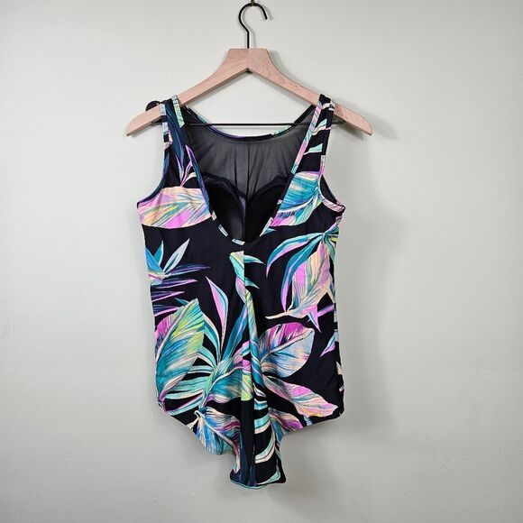 NWT Torrid Mesh High Neck One-Piece Swimsuit. Multi-Colored 1X - Picture 9 of 15